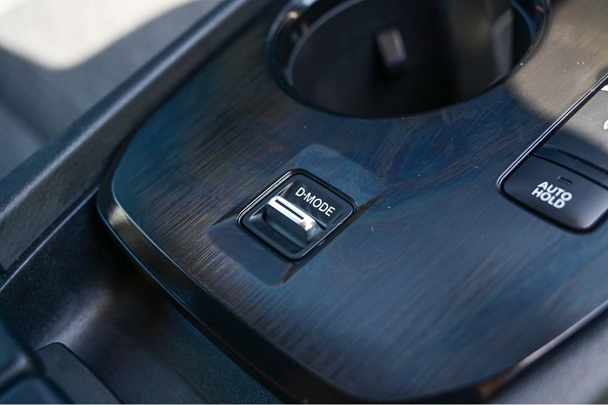 2024 Nissan X-TRAIL ST T33