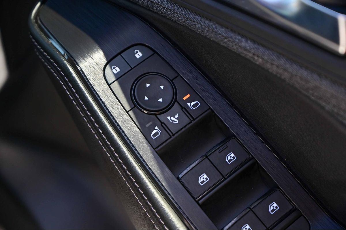 2024 Nissan X-TRAIL ST T33