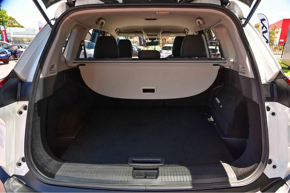 2024 Nissan X-TRAIL ST T33