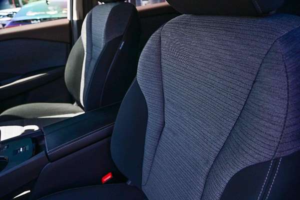 2024 Nissan X-TRAIL ST T33