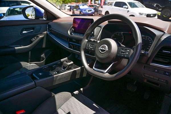 2024 Nissan X-TRAIL ST T33