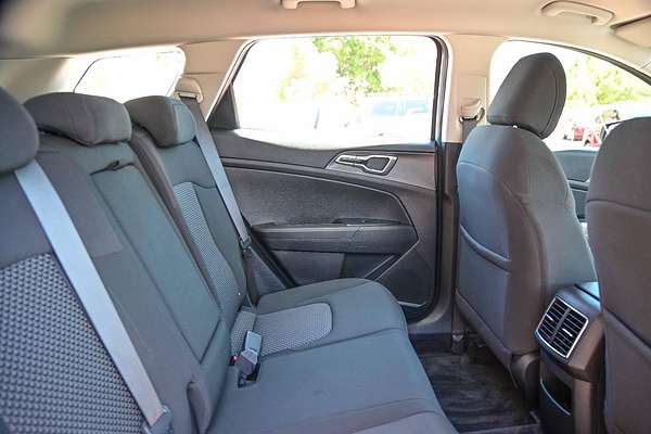 2024 Kia Sportage S NQ5