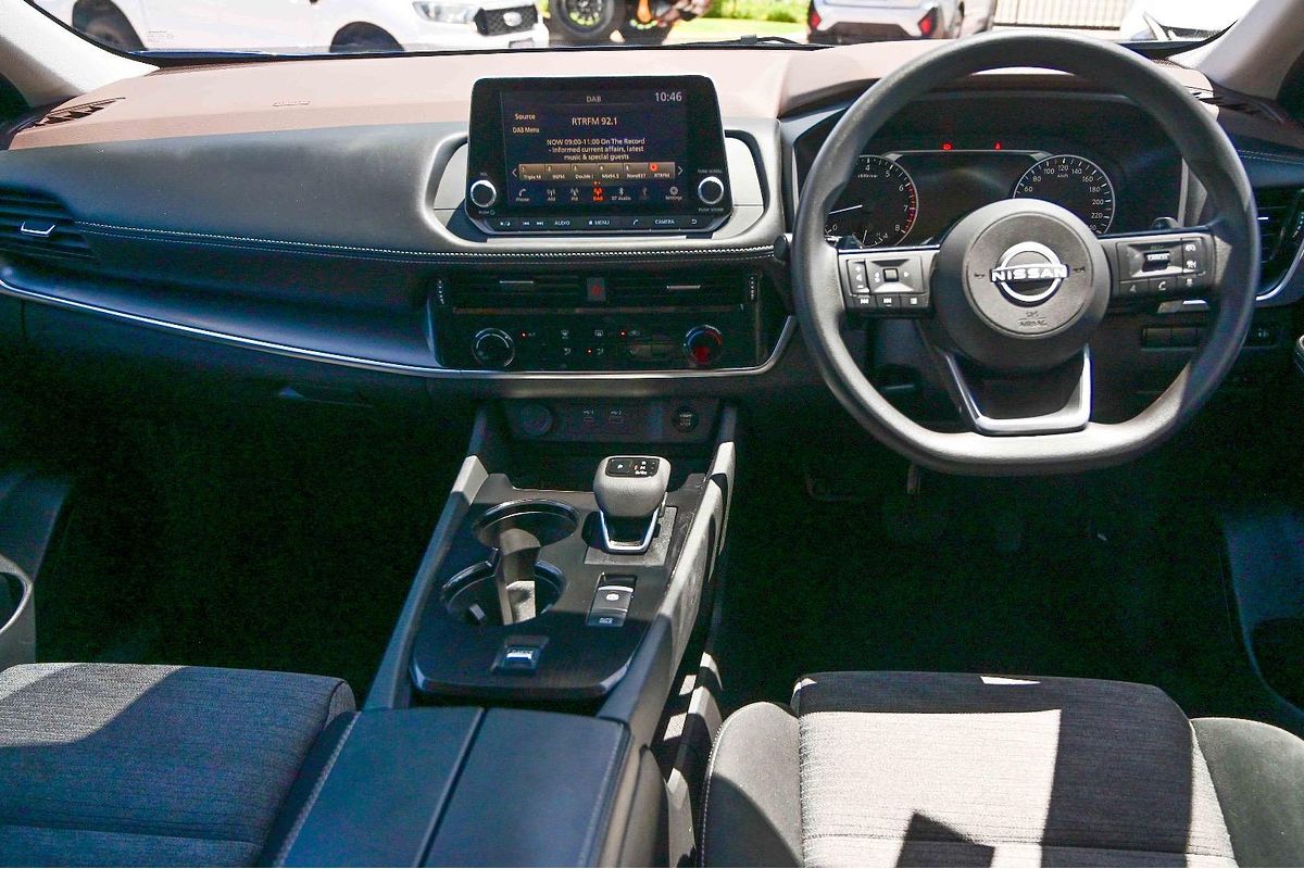 2024 Nissan X-TRAIL ST T33