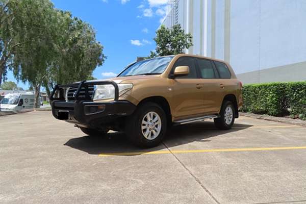 2010 Toyota Landcruiser GXL UZJ200R