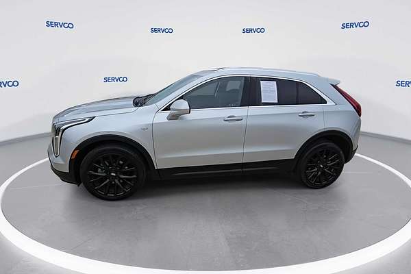 2022 Cadillac XT4 FWD Luxury