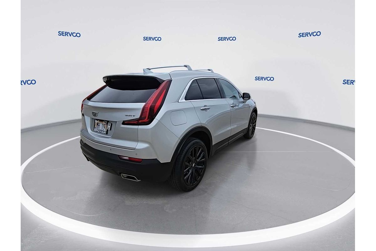 2022 Cadillac XT4 FWD Luxury