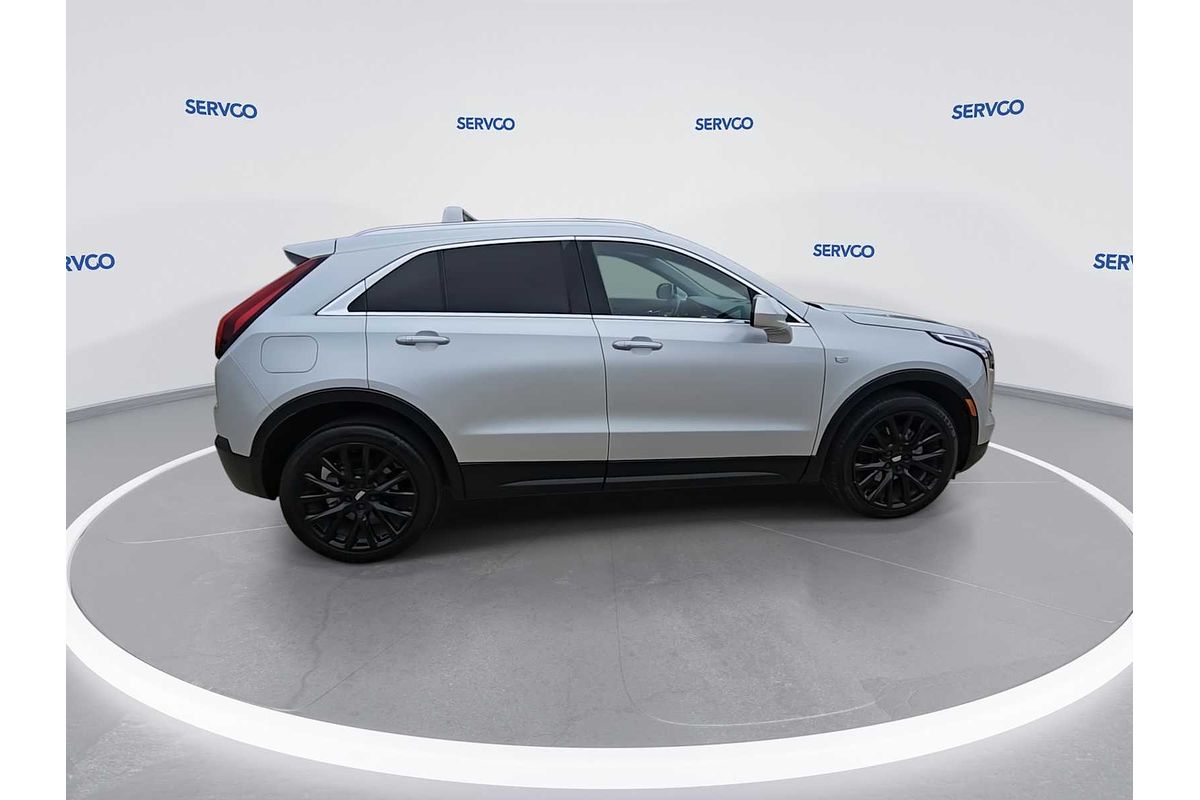 2022 Cadillac XT4 FWD Luxury