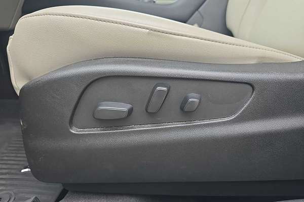 2022 Cadillac XT4 FWD Luxury