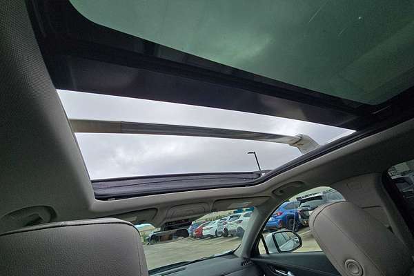 2022 Cadillac XT4 FWD Luxury