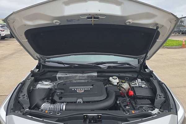 2022 Cadillac XT4 FWD Luxury