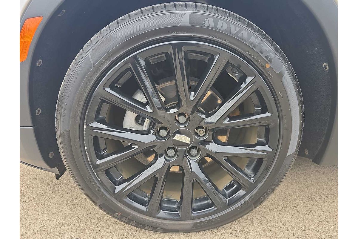 2022 Cadillac XT4 FWD Luxury