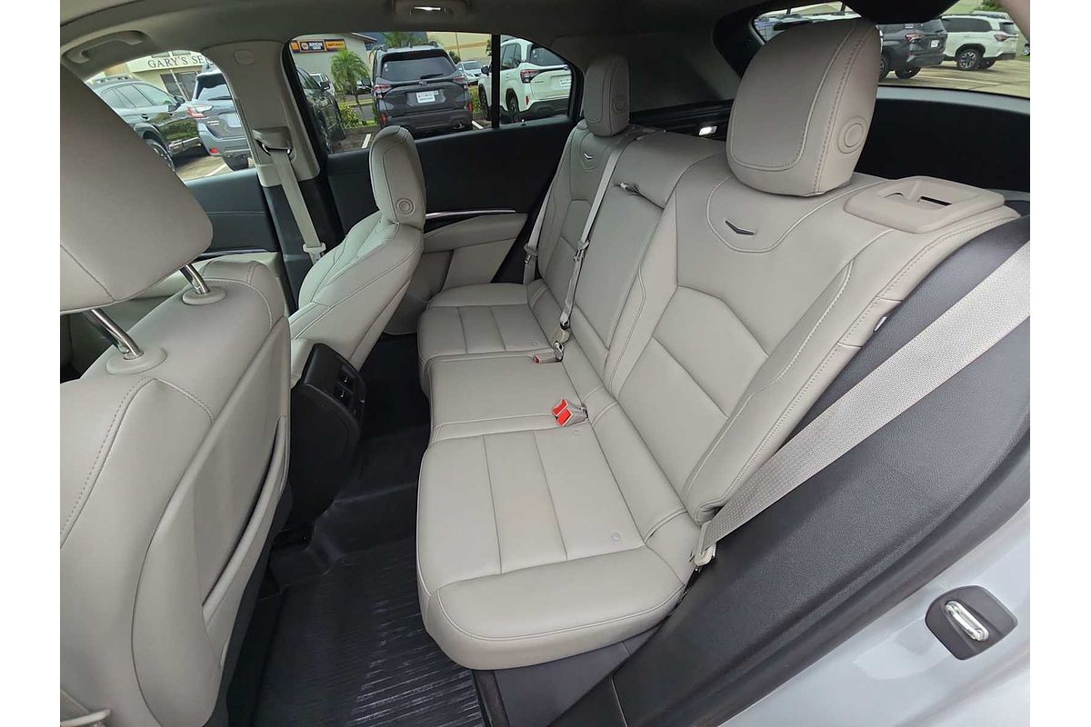 2022 Cadillac XT4 FWD Luxury