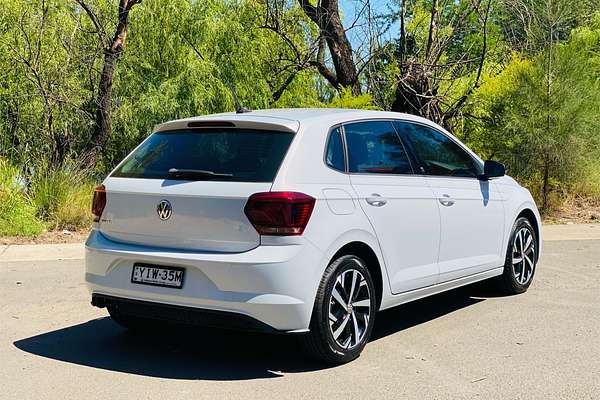 2018 Volkswagen Polo beats AW