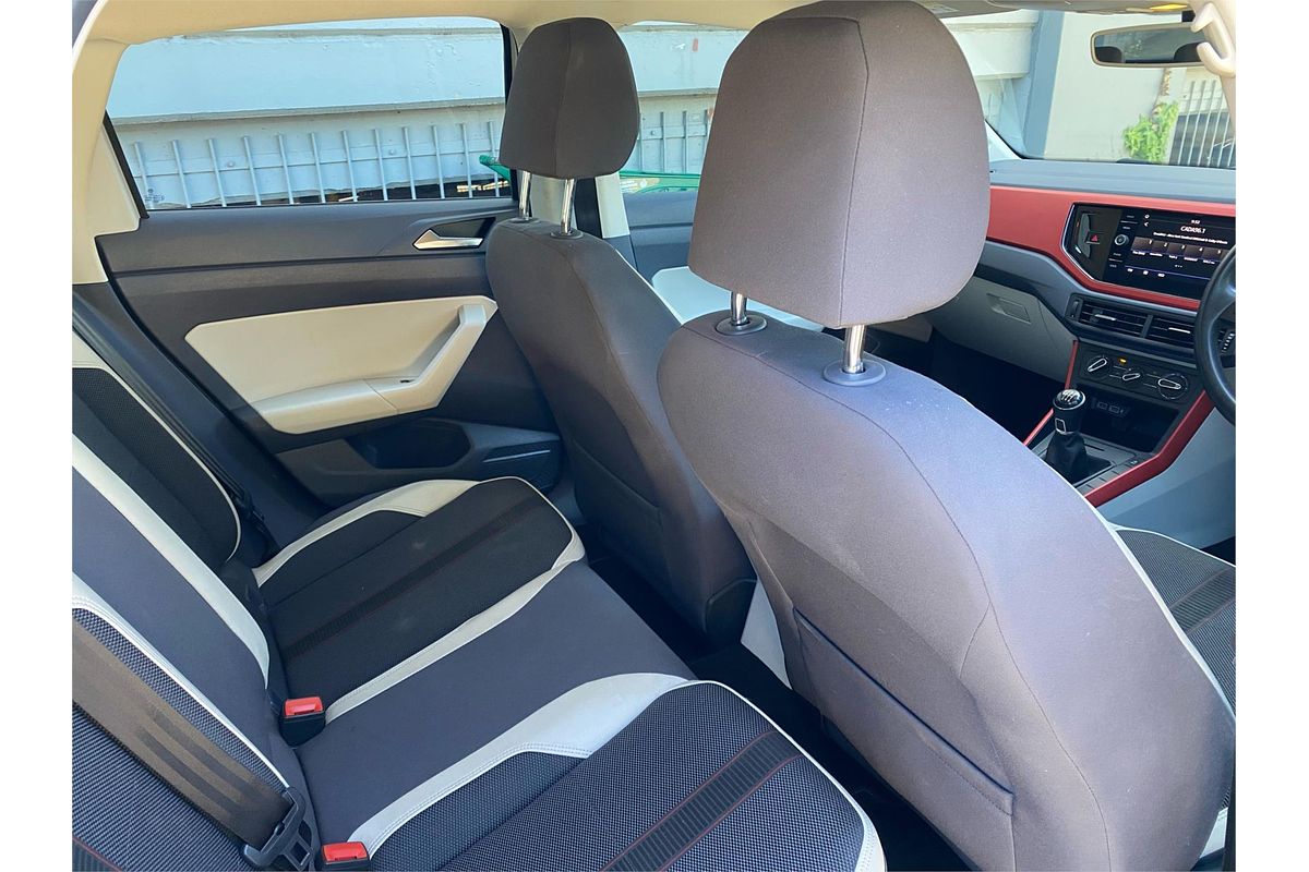 2018 Volkswagen Polo beats AW