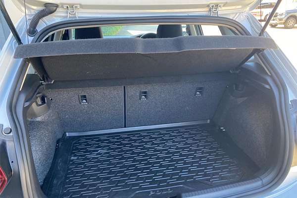 2018 Volkswagen Polo beats AW