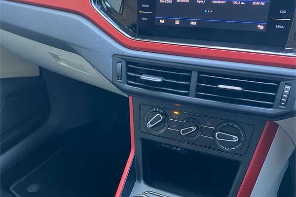 2018 Volkswagen Polo beats AW