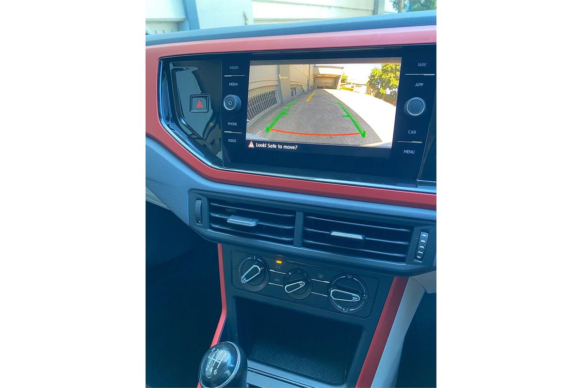 2018 Volkswagen Polo beats AW