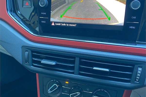 2018 Volkswagen Polo beats AW