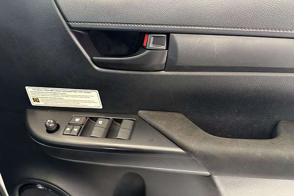 2021 Toyota Hilux SR GUN126R 4X4