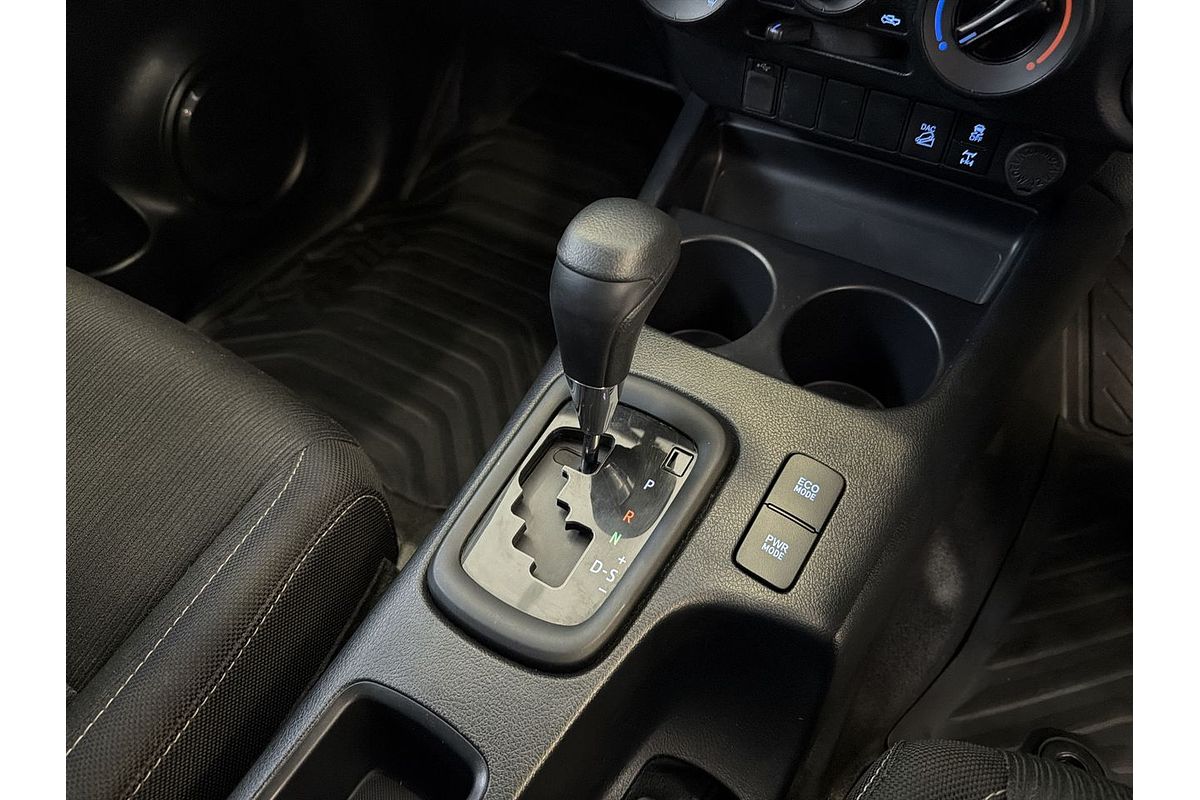 2021 Toyota Hilux SR GUN126R 4X4