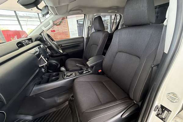 2021 Toyota Hilux SR GUN126R 4X4