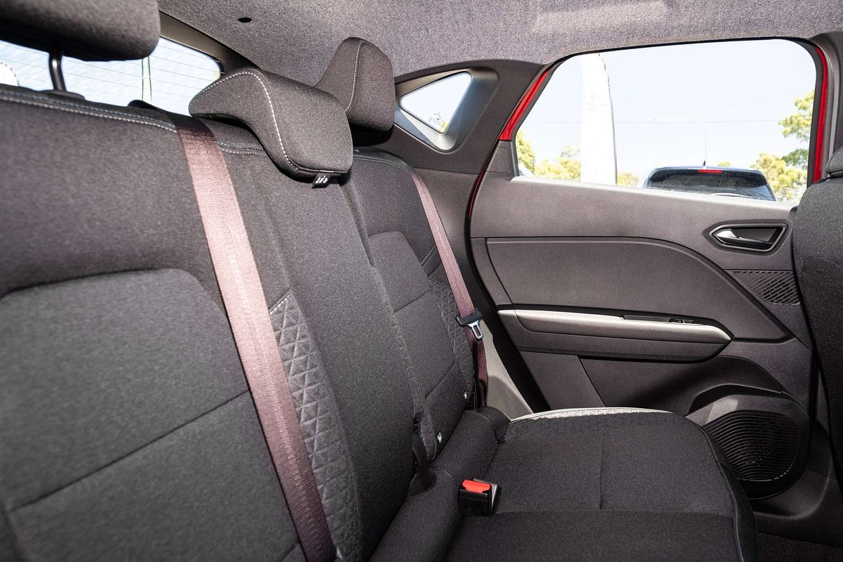 2025 Mitsubishi ASX LS XE