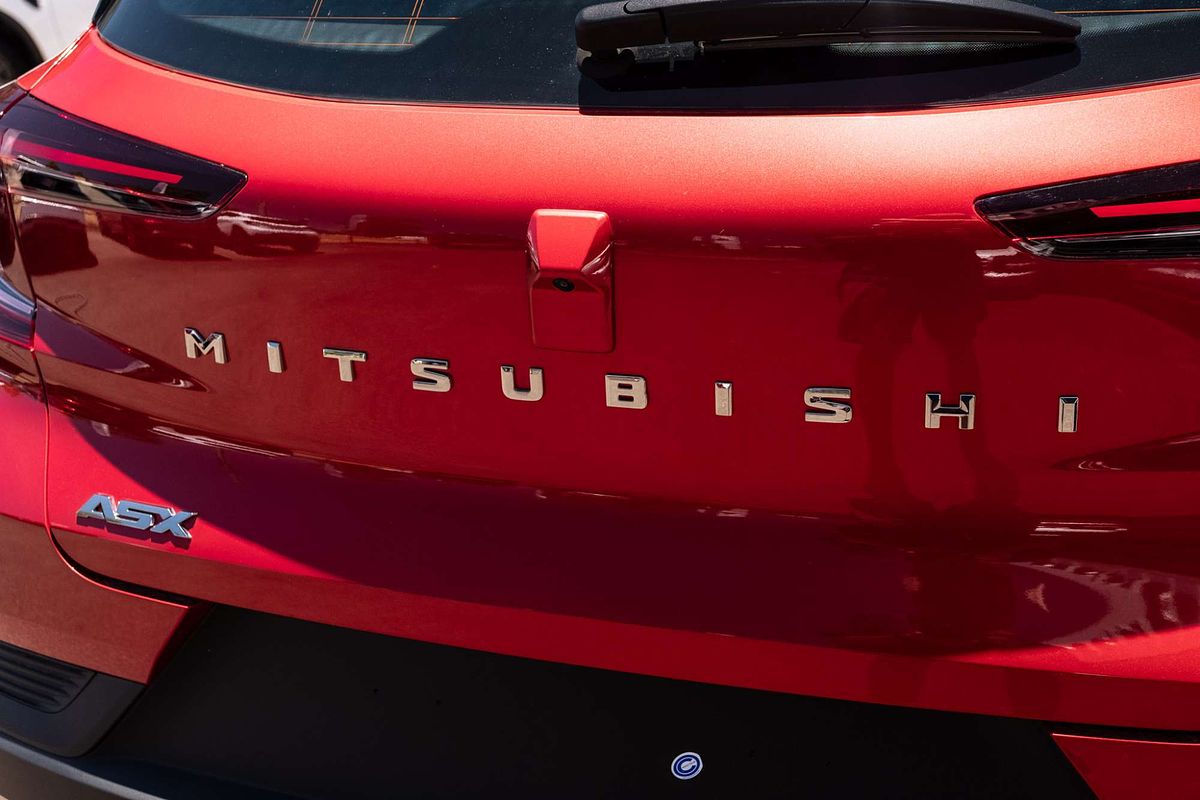 2025 Mitsubishi ASX LS XE