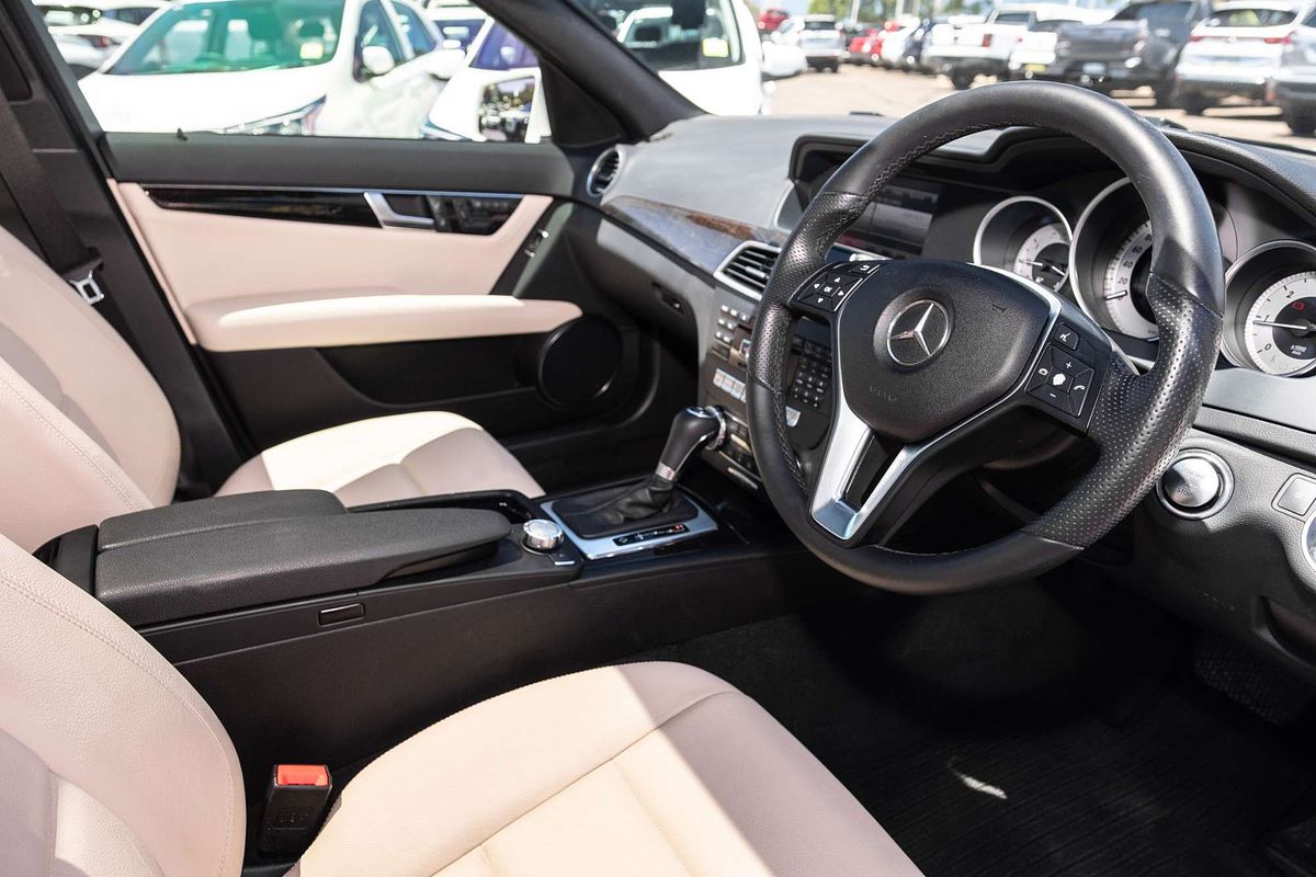 2013 Mercedes-Benz C-Class C200 CDI W204