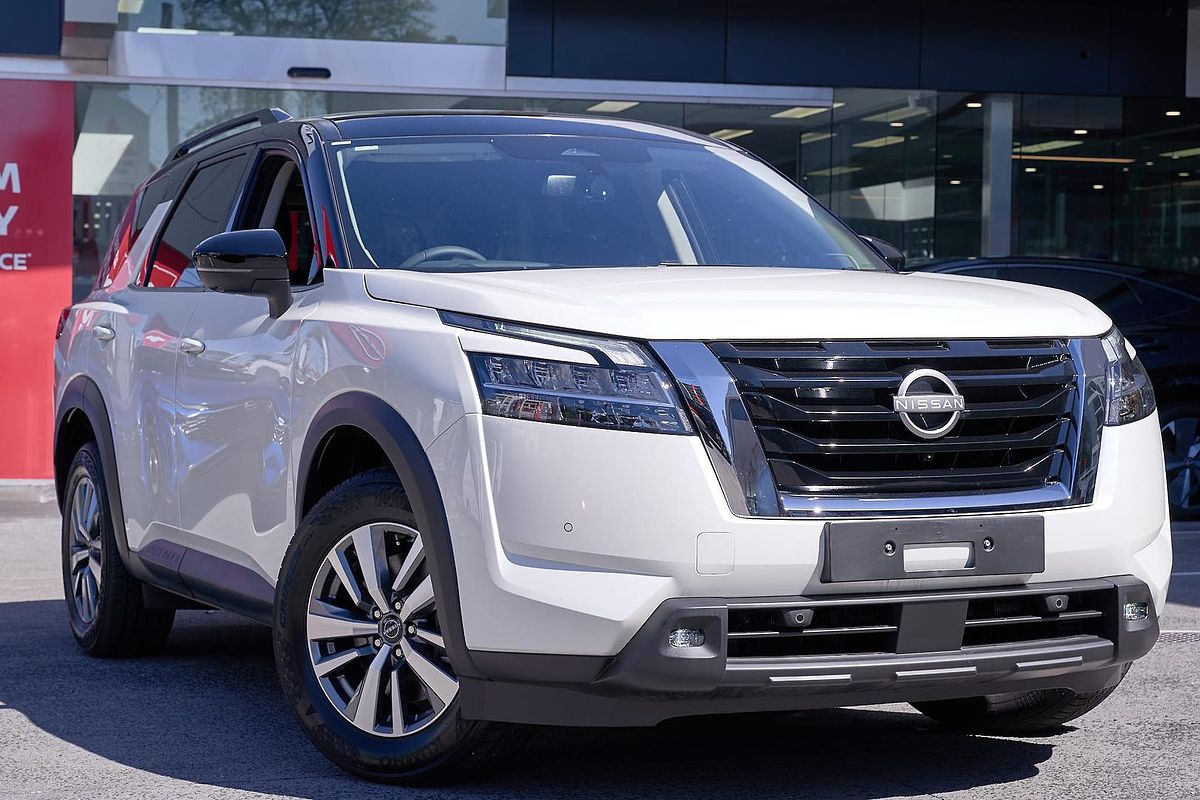 2024 Nissan Pathfinder Ti R53