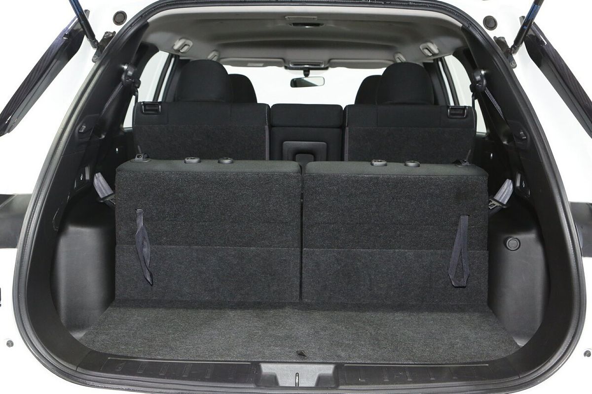 2022 Mitsubishi Outlander ES ZM