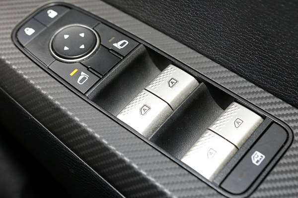 2022 Mitsubishi Outlander ES ZM