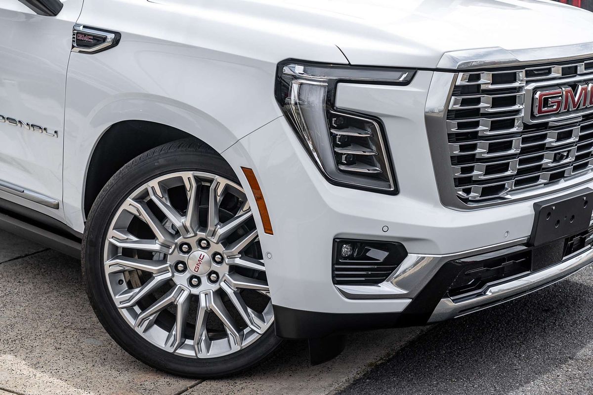2025 GMC Yukon Denali T1