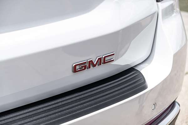 2025 GMC Yukon Denali T1