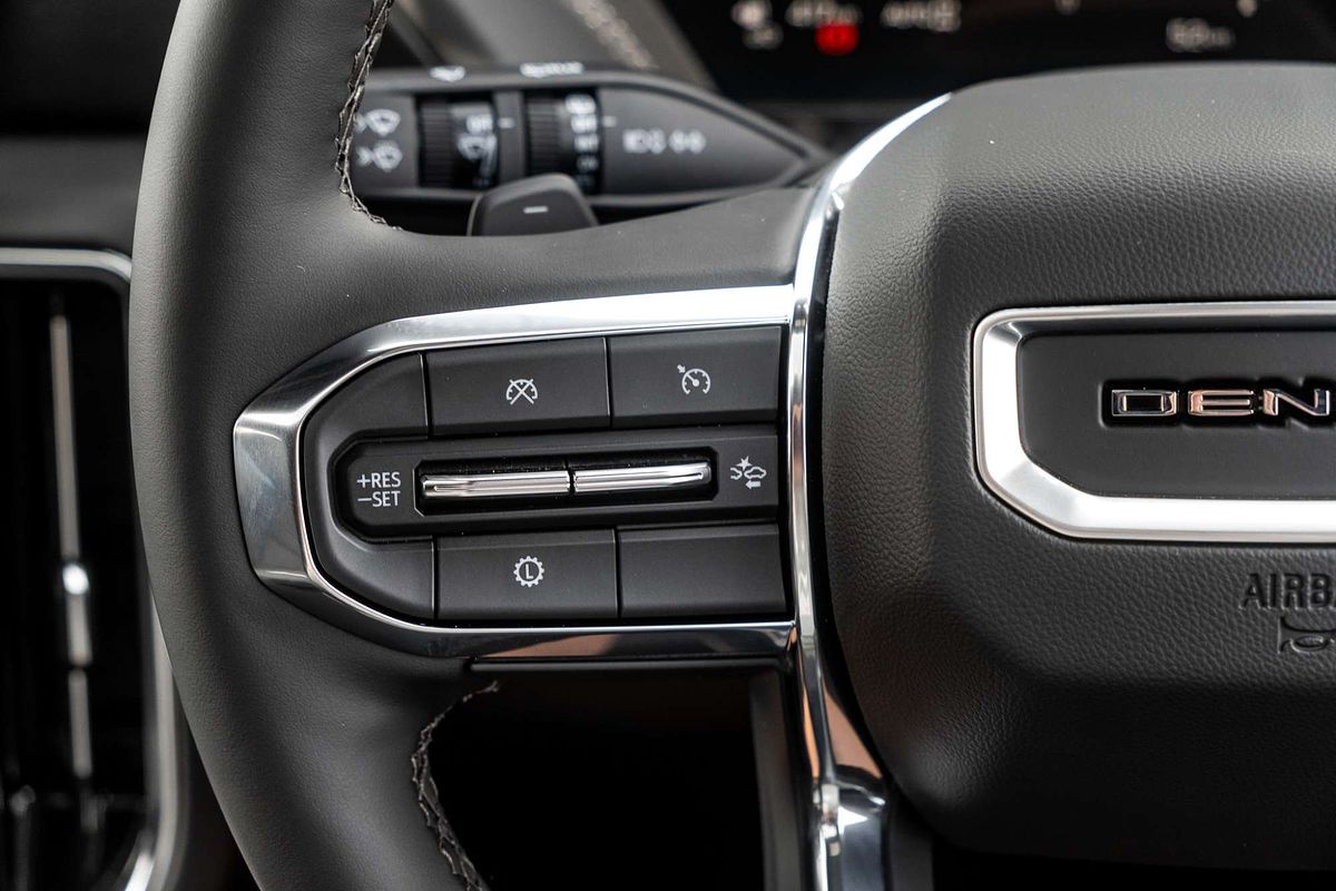 2025 GMC Yukon Denali T1