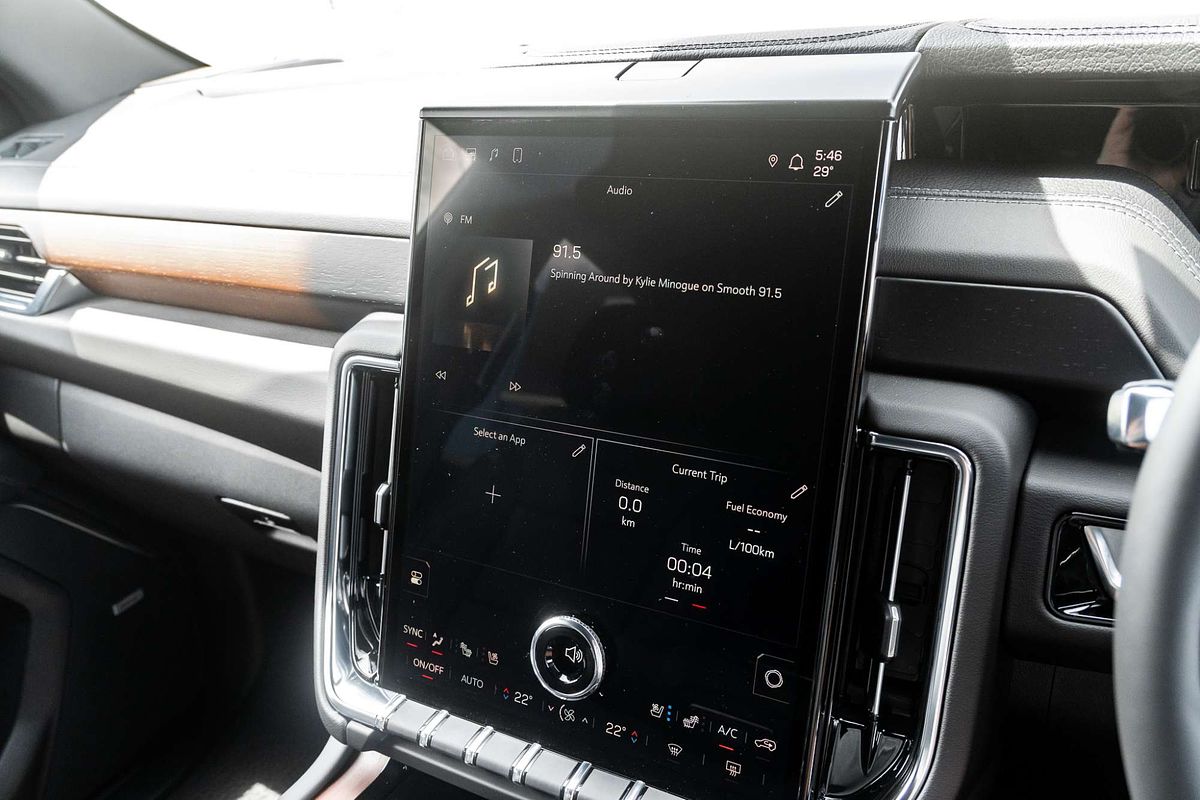 2025 GMC Yukon Denali T1