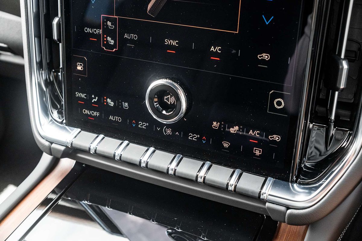 2025 GMC Yukon Denali T1