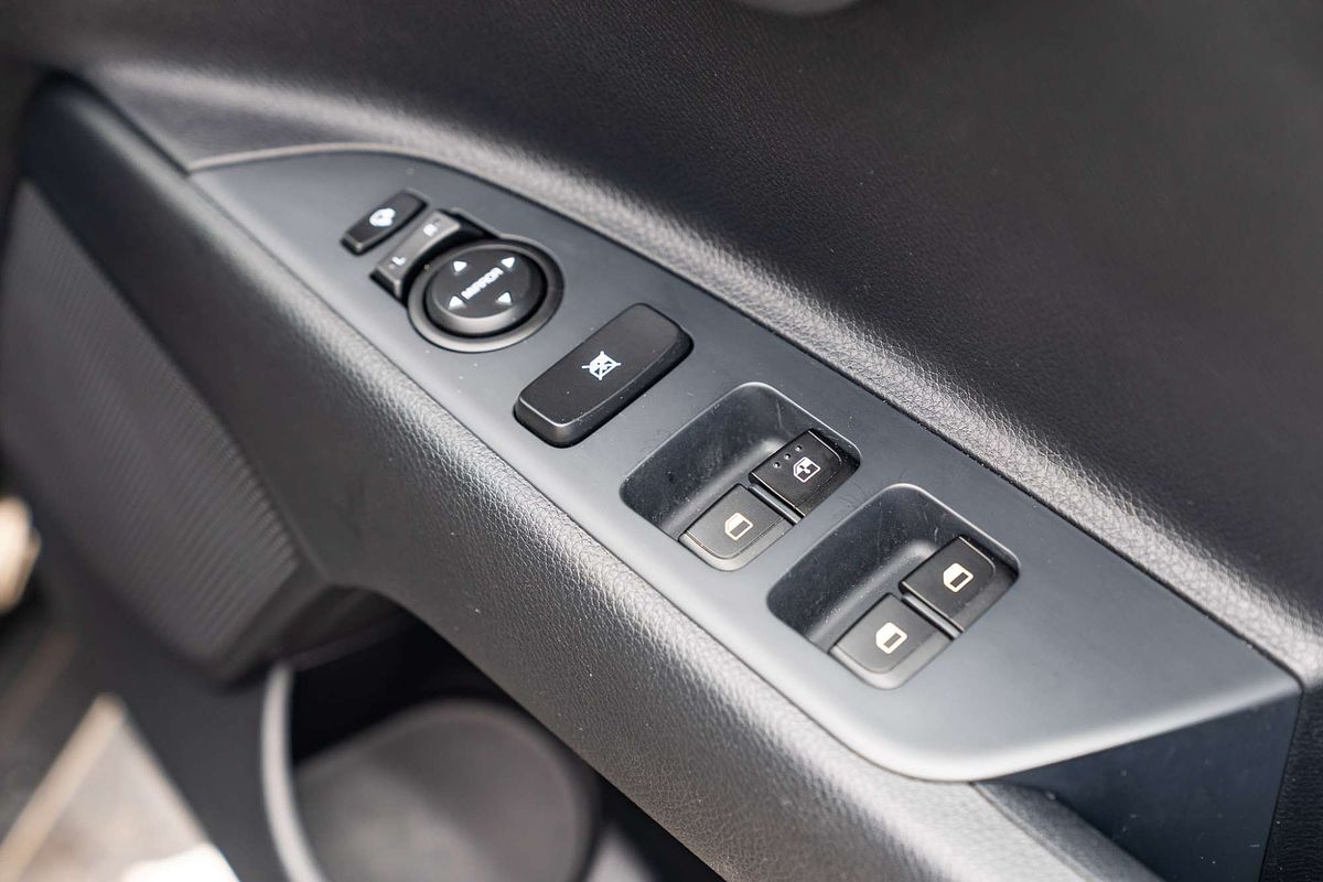 2024 Kia Stonic Sport YB