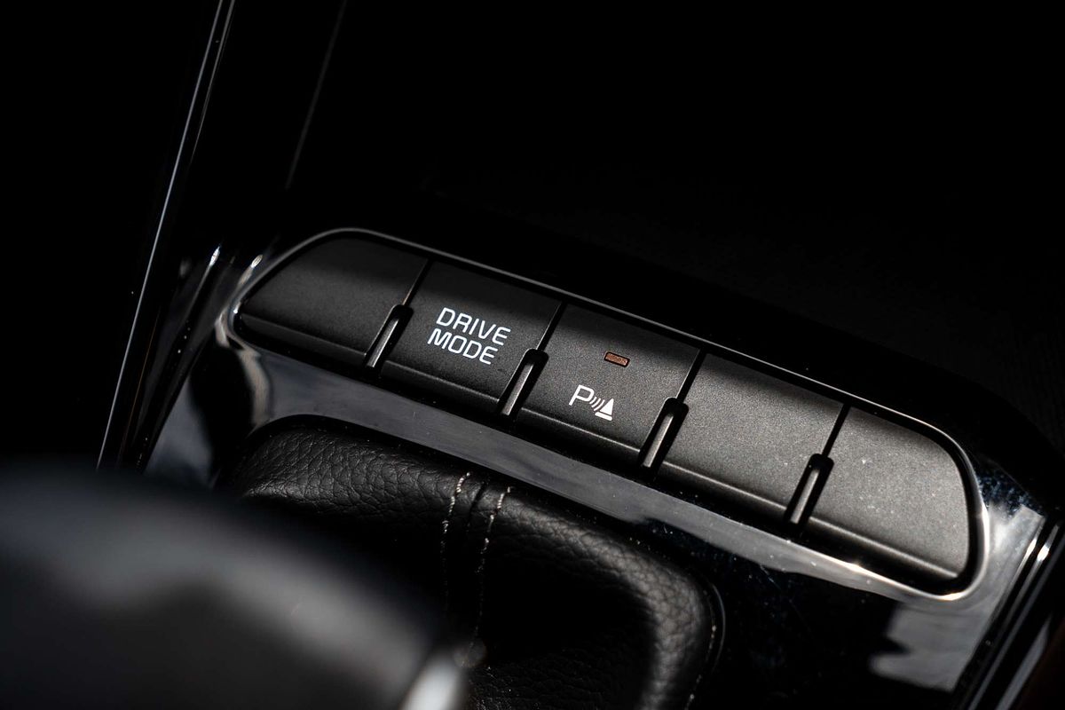 2024 Kia Stonic S YB