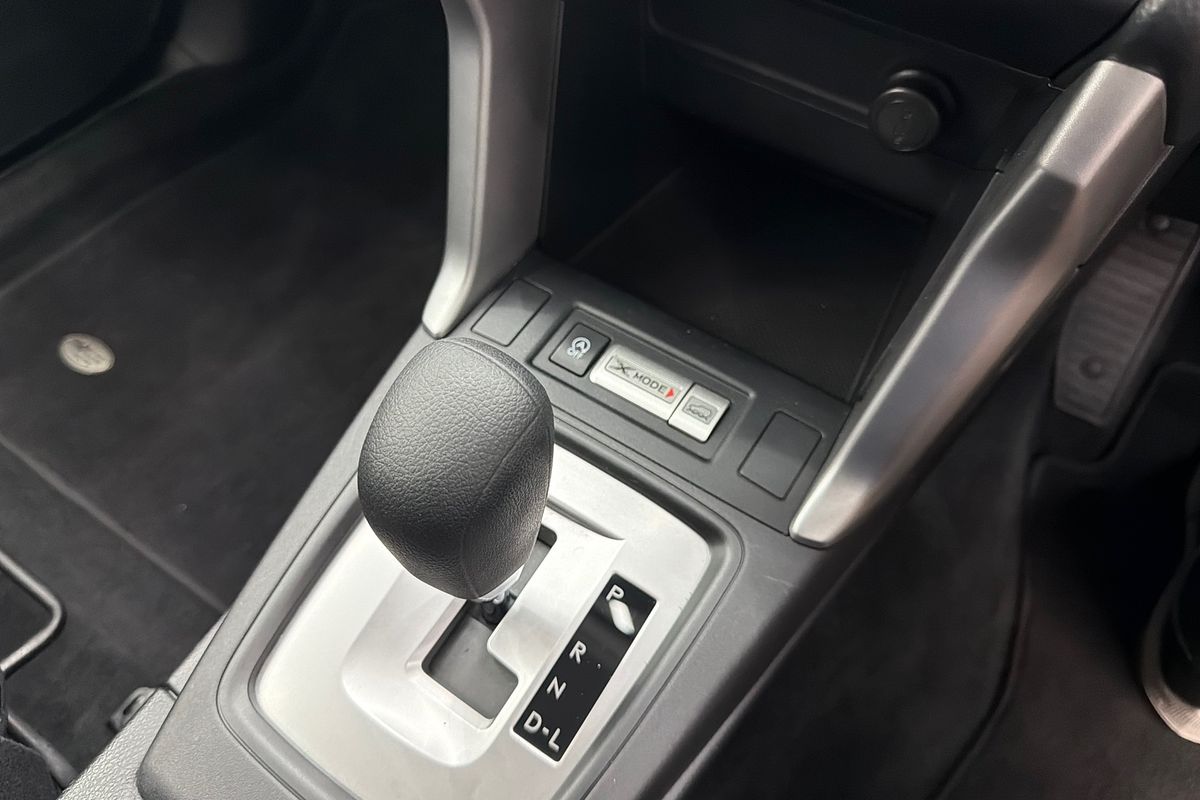 2013 Subaru Forester 2.5i S4