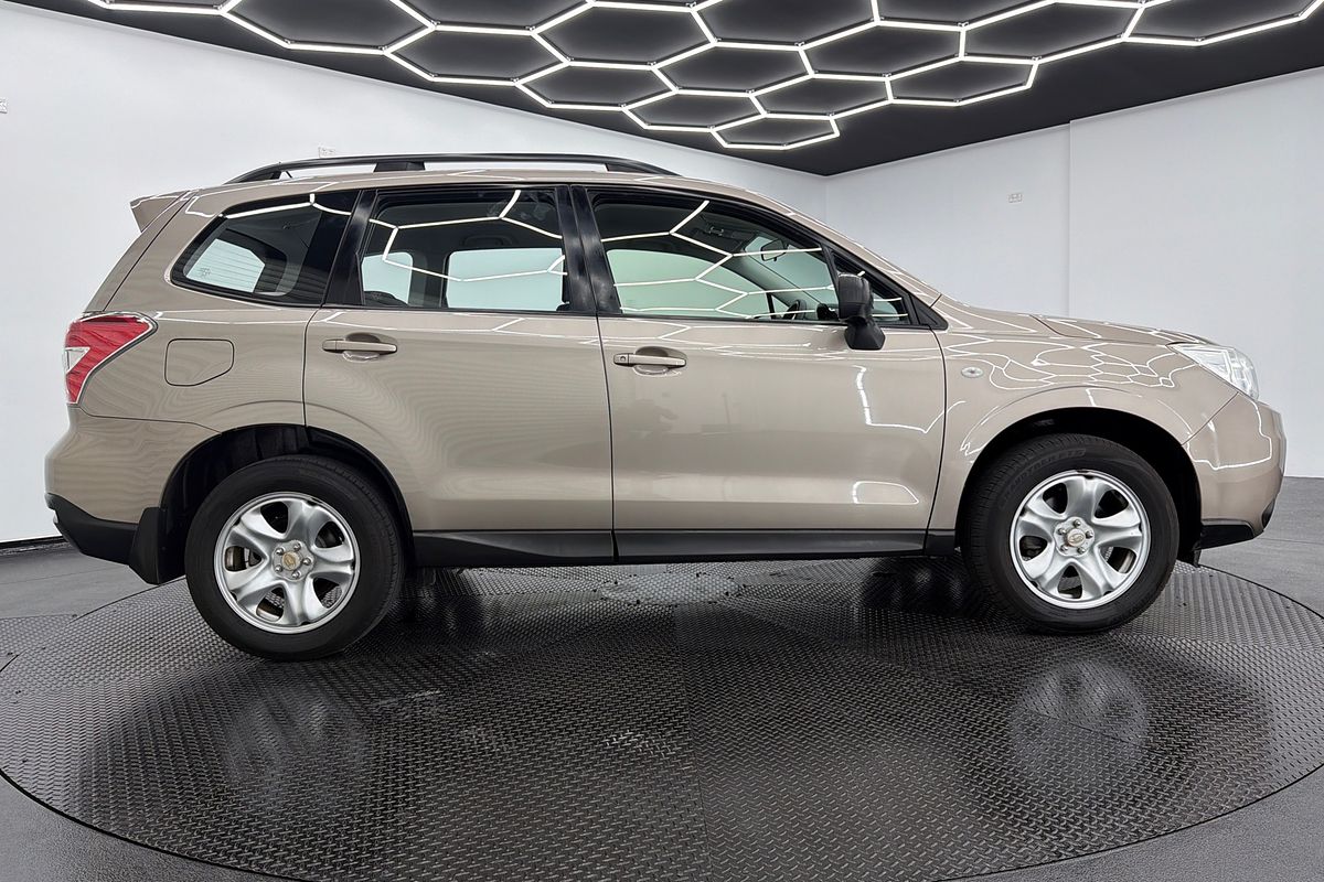 2013 Subaru Forester 2.5i S4