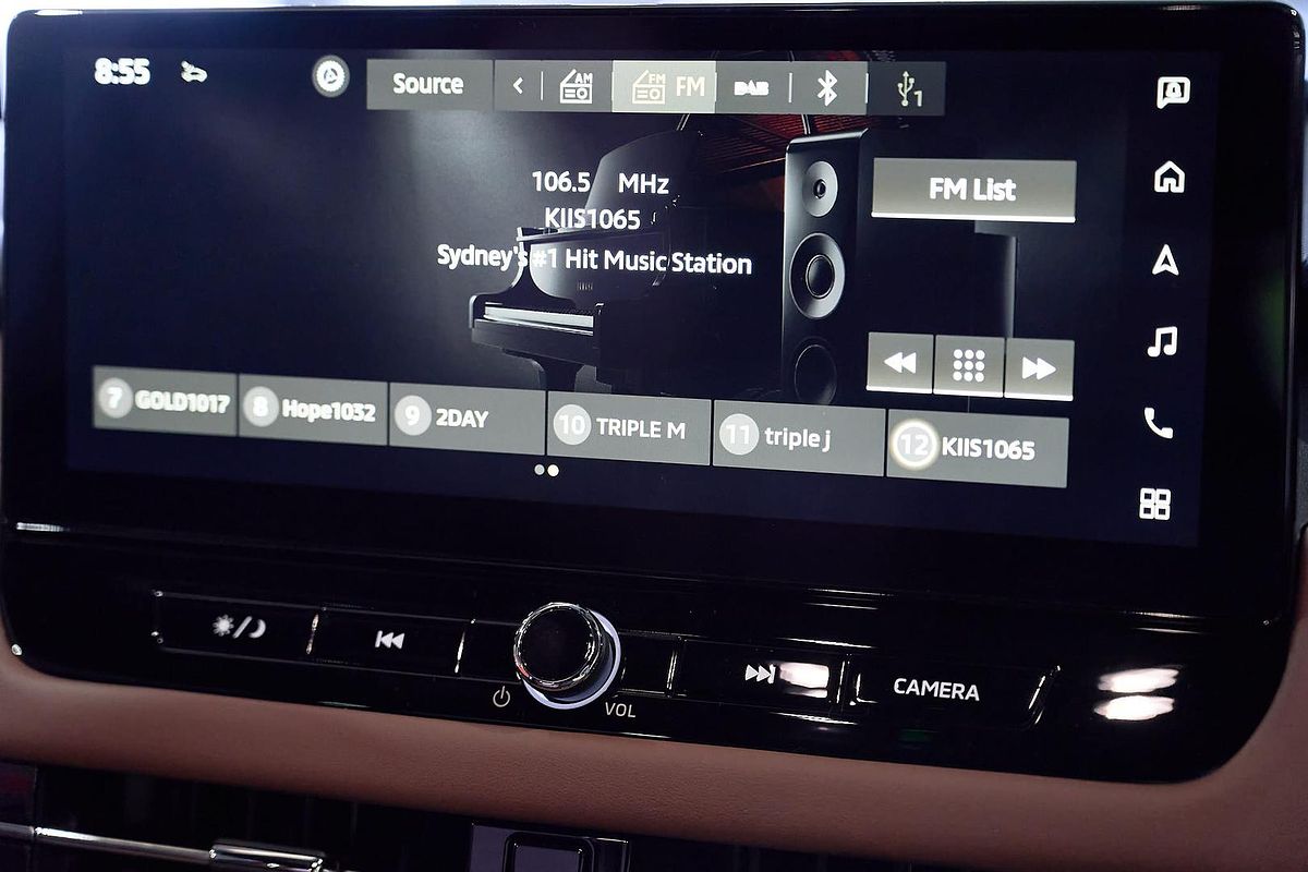 2025 Mitsubishi Outlander Exceed Tourer ZM