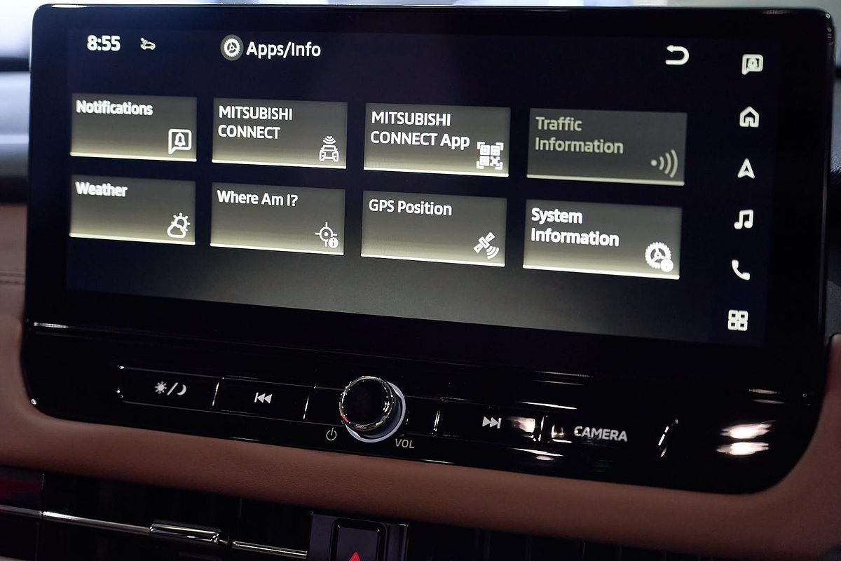 2025 Mitsubishi Outlander Exceed Tourer ZM