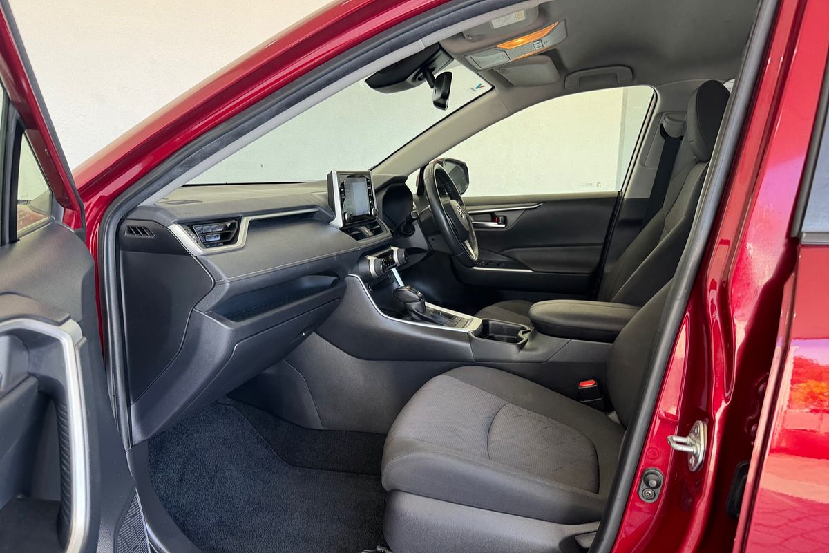 2021 Toyota RAV4 GXL AXAH52R