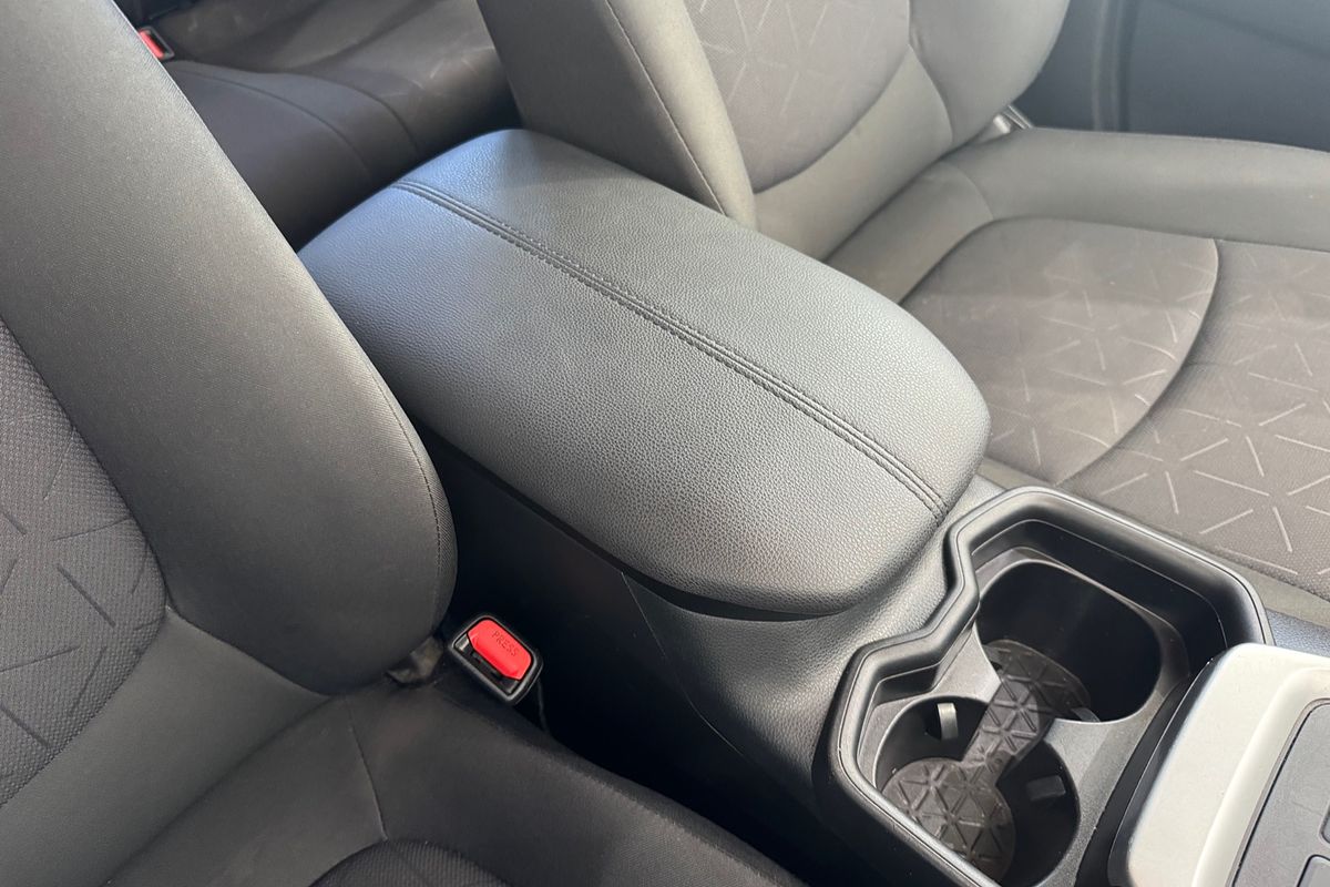 2021 Toyota RAV4 GXL AXAH52R