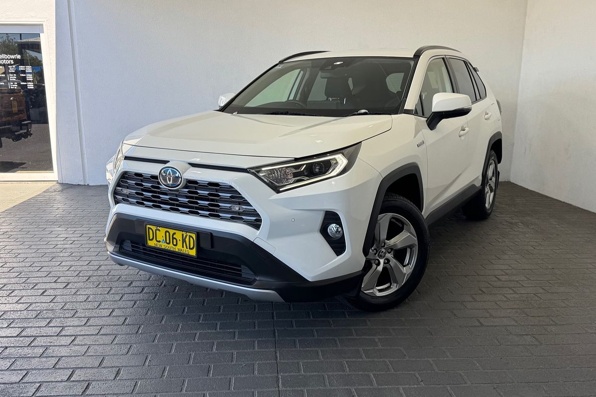 2021 Toyota RAV4 GXL AXAH54R