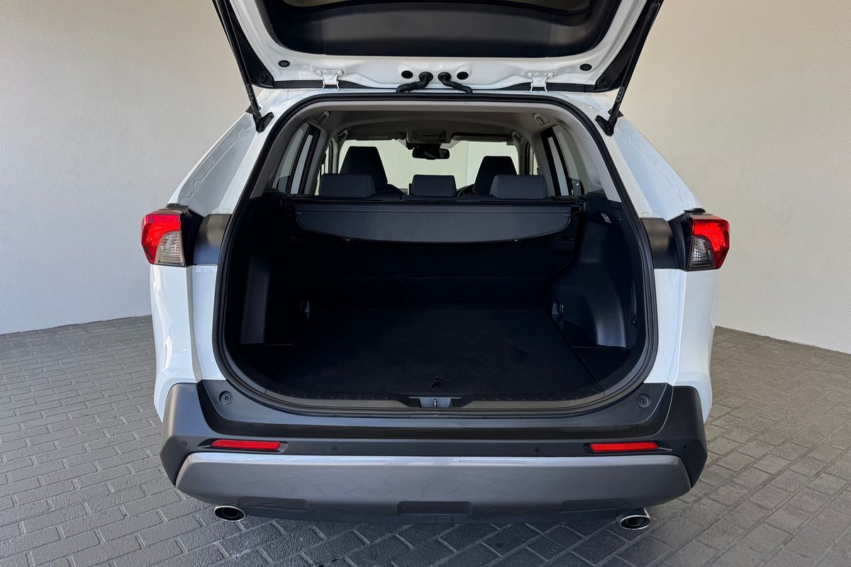 2021 Toyota RAV4 GXL AXAH54R