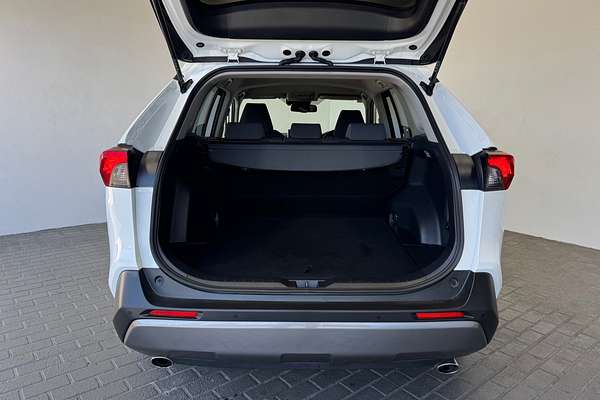 2021 Toyota RAV4 GXL AXAH54R