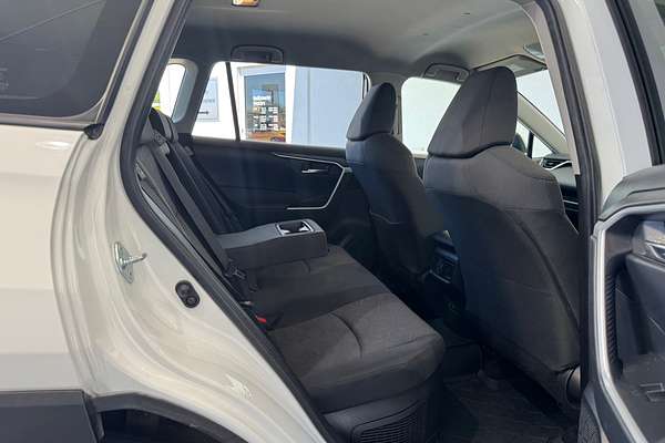 2021 Toyota RAV4 GXL AXAH54R