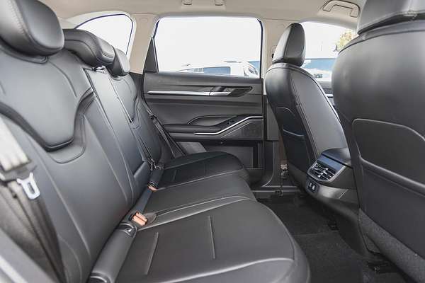 2025 GWM Haval H6 Lux B01