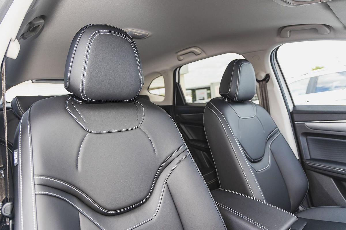 2025 GWM Haval Jolion Lux Hybrid A02